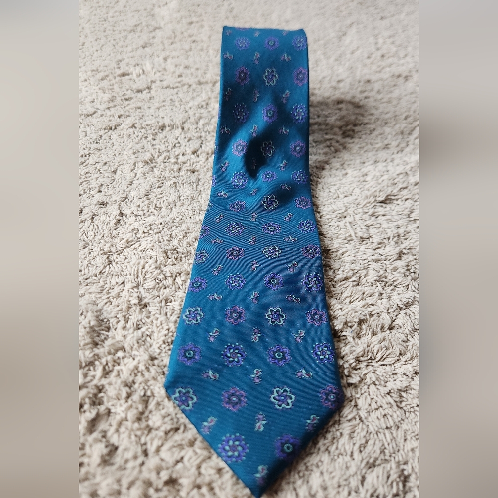 Men's Italian 100% Silk Necktie - Blue